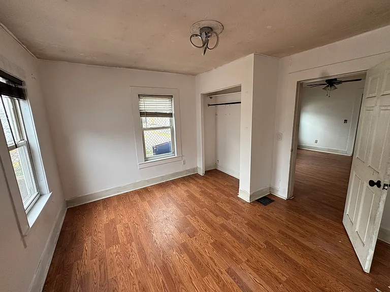 64 1/2 Ash St #1 — Photo 3