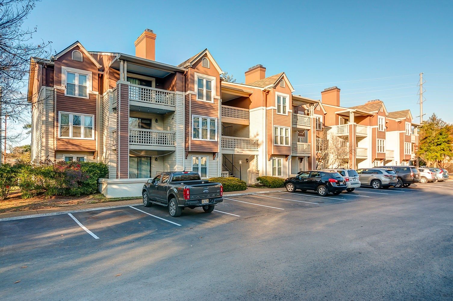 275 Hillsboro Pl, Nashville, TN 37215 Zillow