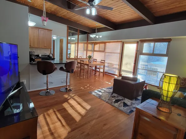 7747 Donnybrook Ct APT 206, Annandale, VA 22003