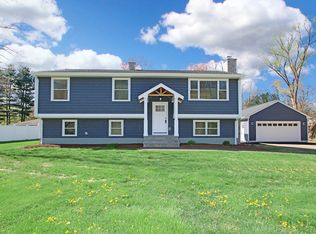 240 Middletown Ave, North Haven, CT 06473