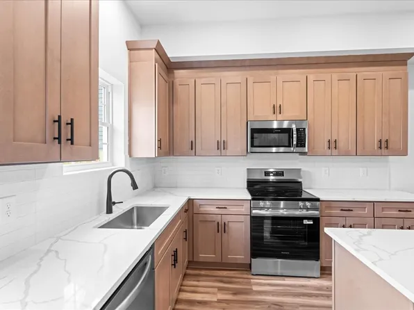 327 Seneca Dr, Nashville, TN 37214