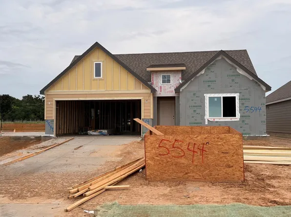 5544 Harriet St, Bryan, TX 77803