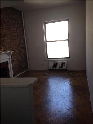 Rented by AJ Clarke | media 22