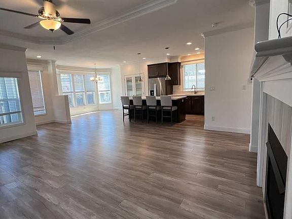 3rd image of 53 Nandina Dr