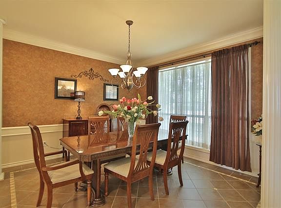 2nd image of 4049 Bay Hill Dr