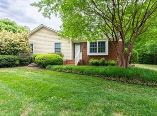 4024 Bamburgh Ln, Apex, NC 27539