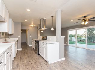 7930 Linen Dr, Santee, CA 92071