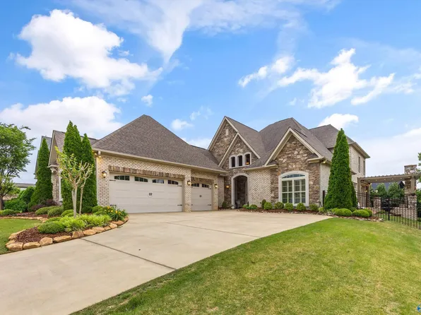 23696 Piney Creek Dr, Athens, AL 35613