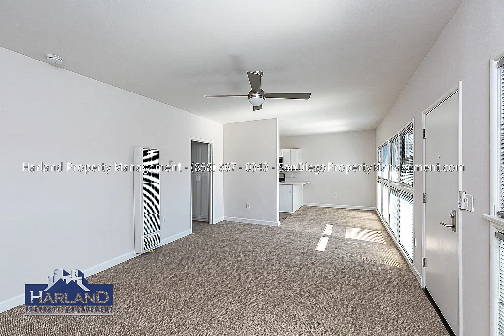 1012-1026B A Avenue - 1018B — Photo 4