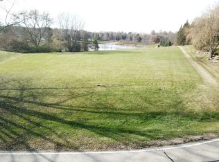 1800 Hamilton Ct #2, Barrington, IL 60010