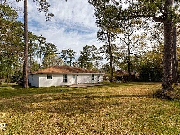 3rd image of 1340 Willow Bend Dr