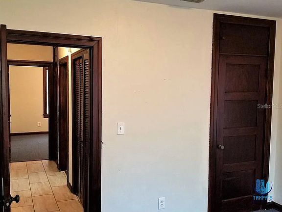 5th image of 853 Melson Ave