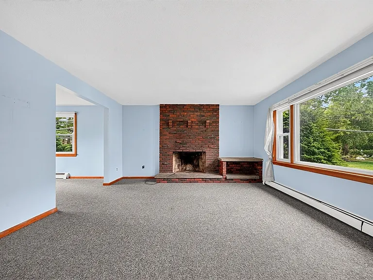 29 Normandy Ave #1 — Photo 4