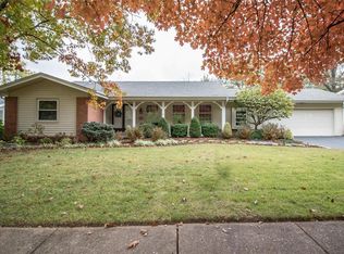 656 Tanglewilde Dr, Ballwin, MO