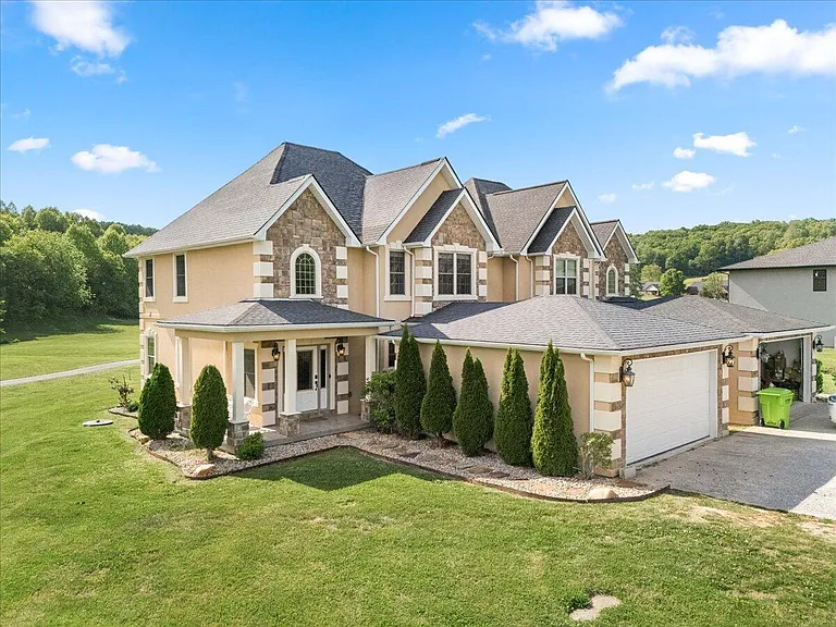 200 Crooked Creek Dr — Photo 42