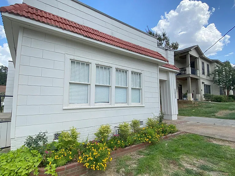 1212 N Jefferson St #A — Photo 10