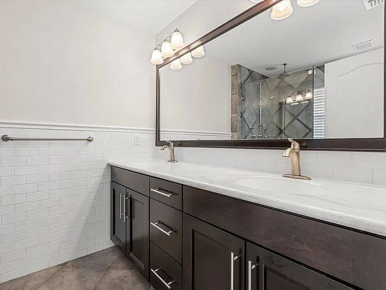 2046 Prospect Ave #1 — Photo 28