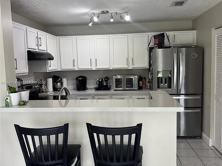 8291 SW 44th Pl — Photo 3