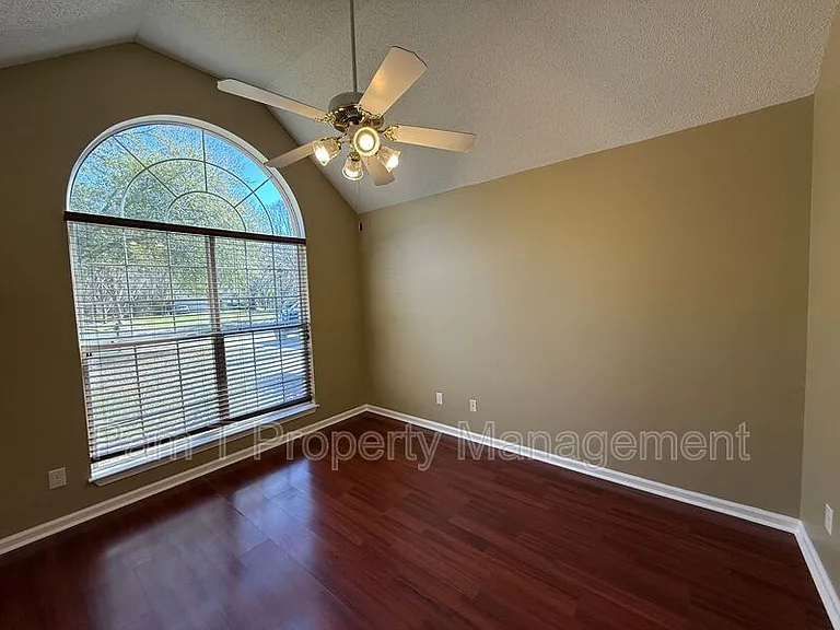 257 Shady Oak Cir — Photo 34