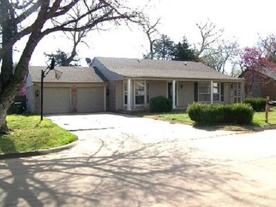 1113 Briar Creek Rd, Enid, OK, 73703