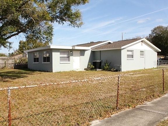 4th image of 8302 Galewood Cir