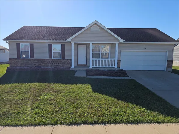 308 Harvest Dr, Wright City, MO 63390