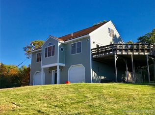 33 Pismire Mountain Rd, Raymond, ME 04071