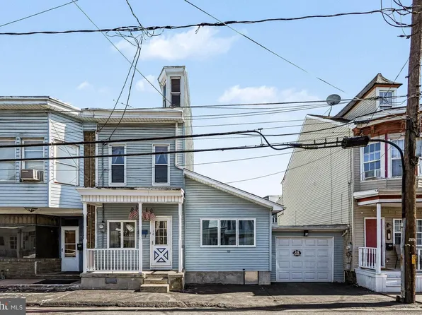 16 E Pine St, Mahanoy City, PA 17948