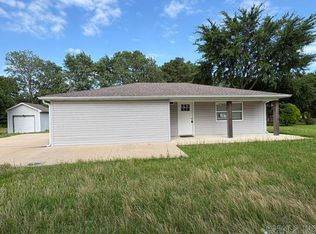 5112 Richardson Dr, Jonesboro, AR 72404