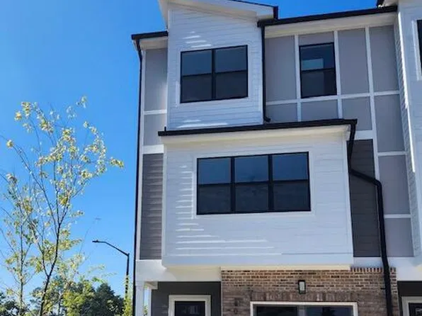 808 Portia Way, Morrisville, NC 27560