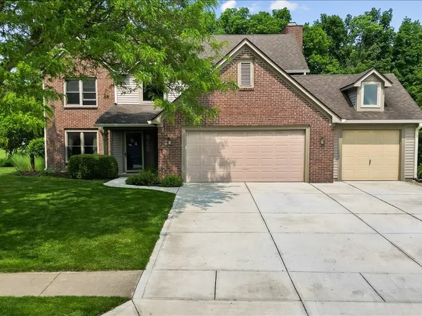 14814 Beacon Blvd, Carmel, IN 46032