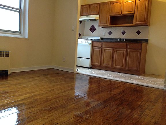 4th image of 68 Elmwood Ave APT N