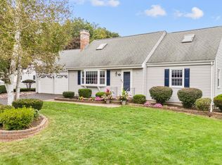 202 Farms Village Rd, Rocky Hill, CT 06067