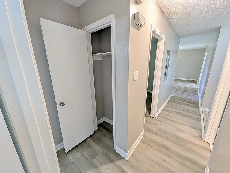 14012 Hurstland Dr SW — Photo 8