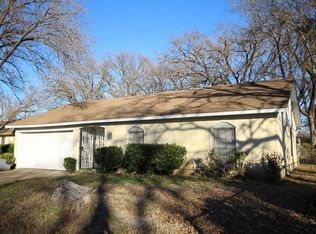 318 Forsythe Dr, Dallas, TX 75217