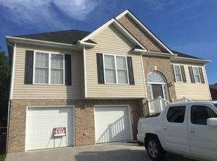 293 Mantle Dr, Lynchburg, VA 24501