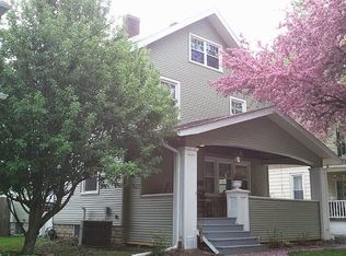 1170 25th St, Moline, IL 61265