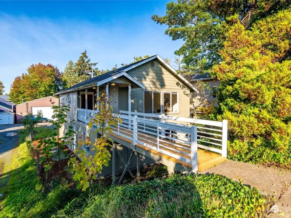 309 Gladstone Street, Bellingham, WA 98225
