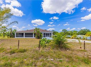 2411 E 23rd St, Alva, FL 33920