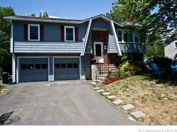 83 Rose Cir, Meriden, CT 06450