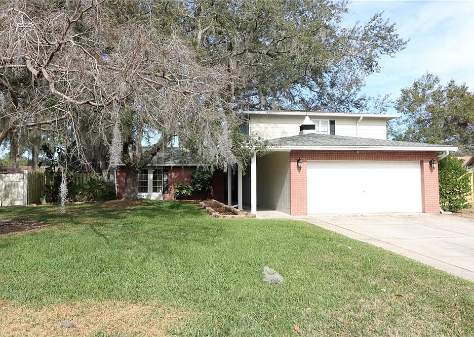 1st image of 11319 Carrollwood Estates Dr