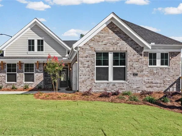 47 Park Village Bnd, Dallas, GA 30157