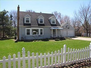 1st image of 2324 Valentine St NE