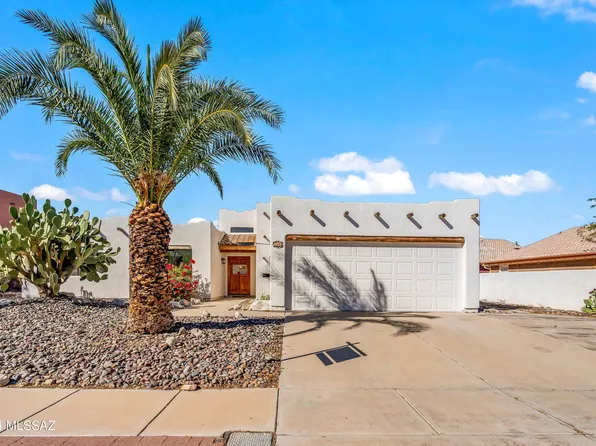 8955 N Palm Brook Dr, Tucson, AZ 85743