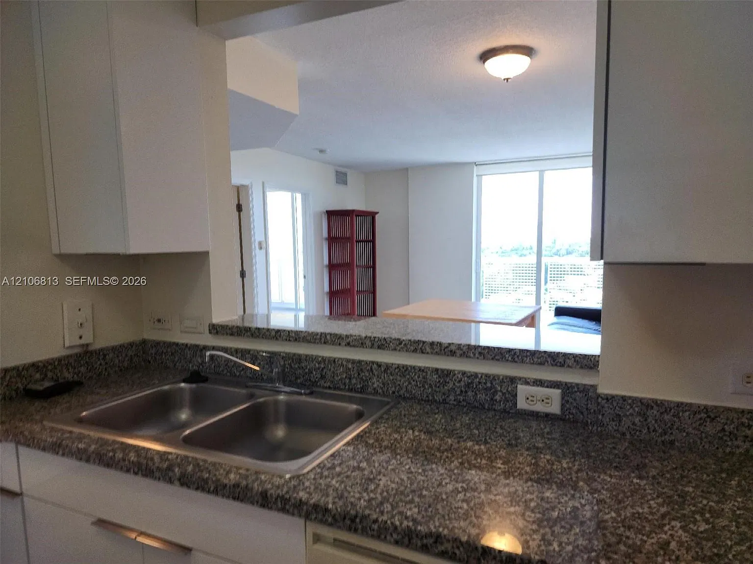 Brickell Vista Condo — Photo 4