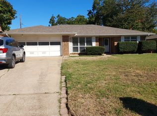 2927 Sidney Dr, Denison, TX 75020