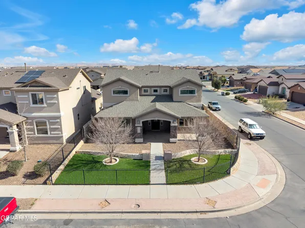 2040 Robert Minnie Pl, El Paso, TX 79938