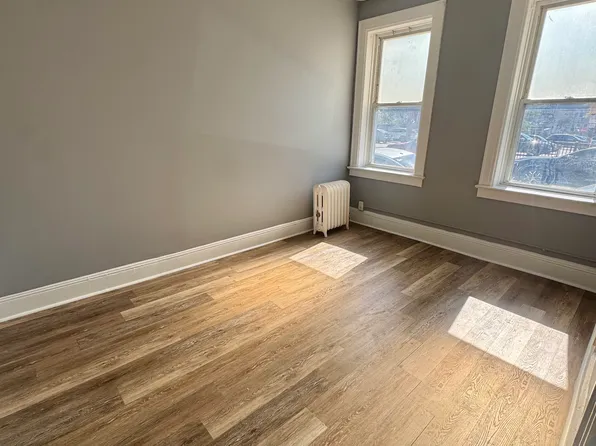 6700 Park Avenue image 7 of 10