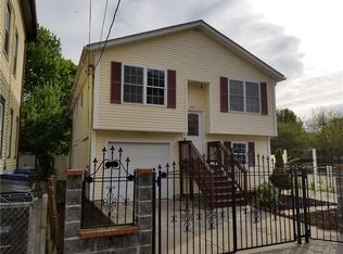 44 Greeley St, Providence, RI 02904