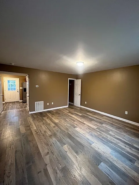 3 bed, 2.5 bath, $1,500 — Photo 4